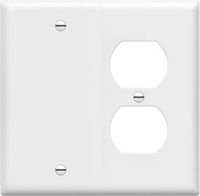 Combination Blank Device/Duplex Receptacle Outlet Wall Plate Cover, Standard Siz