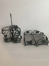 Vintage Green Ivy Leaf Metal Utensil & Napkin Holder Sold Through Pampered Chef