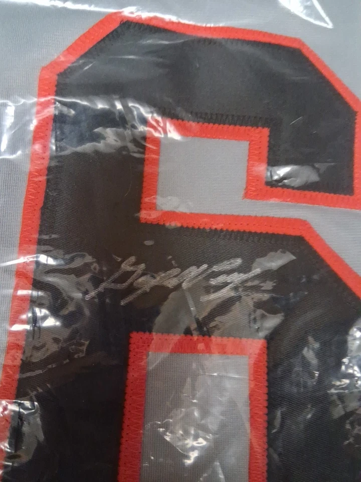 GAYLORD PERRY AUTOGRAPHED JERSEY Size Xl HOF 91 HALL OF FAME - Image 2 of 4