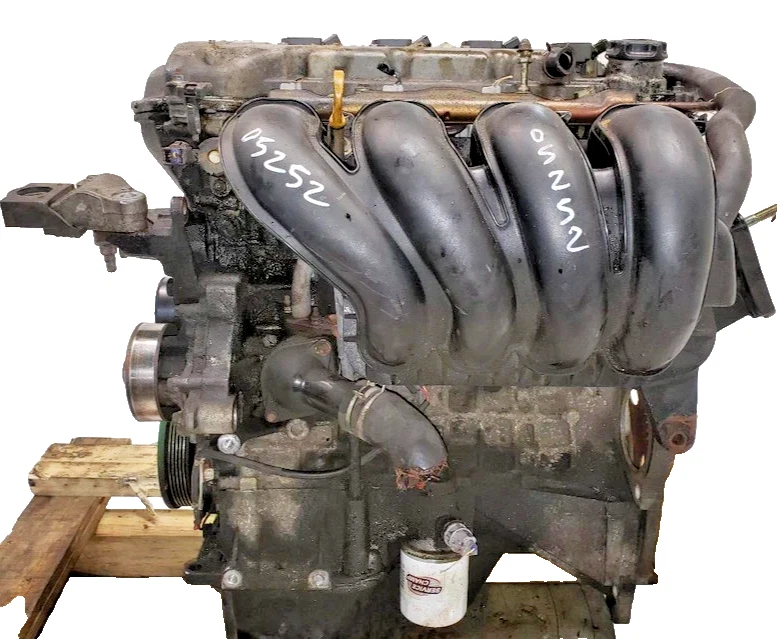 2004–2006 Toyota Matrix Engine 1.8L 1ZZ-FE VIN R AWD OEM - Image 2 of 4