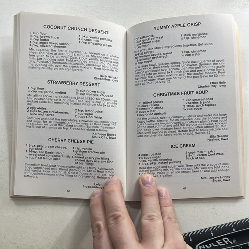 Iowa Holiday Cookbook Christmas ethnic Bohemian Czech VTG Pie cookie Cake candy - Picture 15 of 24