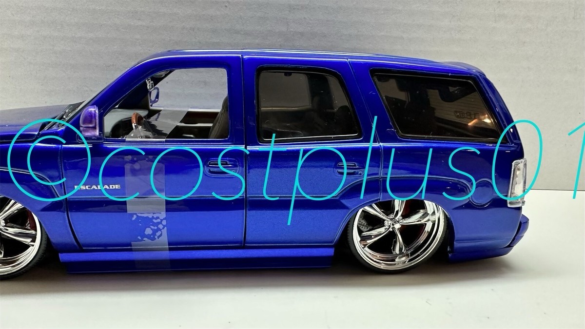 JADA DUB CITY 2002 CADILLAC ESCALADE 1:24 BLUE KMC | eBay