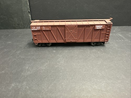 COCHE DE MADERA HO PRECISAIL 40' - PACÍFICO CANADIENSE - CP #227523 - M325 | Zustand: Used