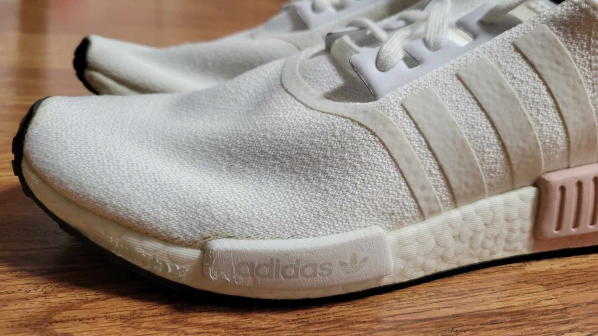 adidas gazelle silver green womens ADIDAS NMD R1 Vapour Pink/Light Onix (BY3059) – Prime main image 0