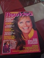 ELIZABETH TAYLOR,  VAL LEHMAN , LIZA MINNELLI, JACKIE ONASSIS 