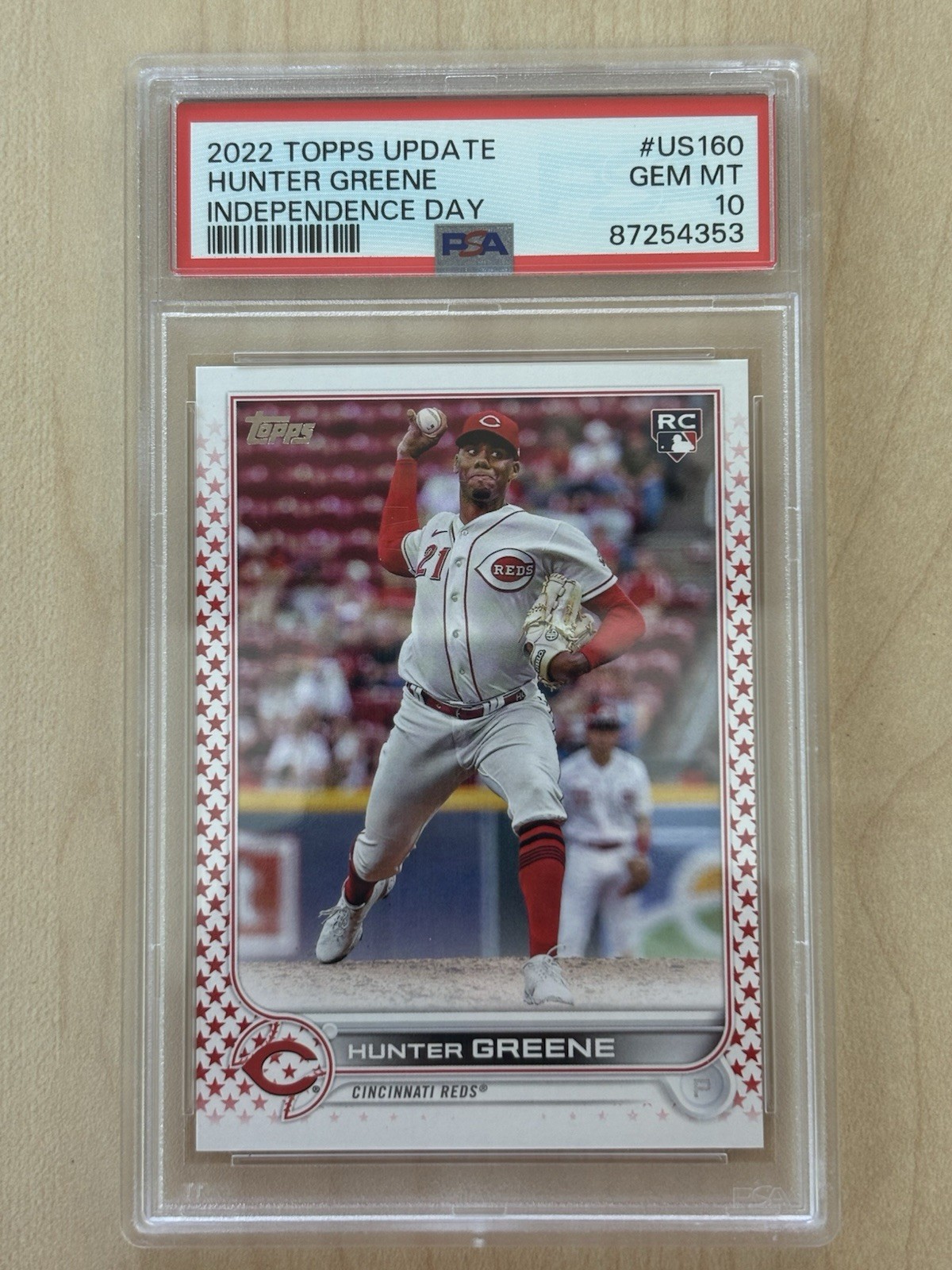 2022 Topps Update US160 Independence Day /76 RC Hunter Greene PSA 10 Reds