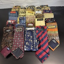 Mixed Lot of 30 Men's Designer Ties Craft Quilting