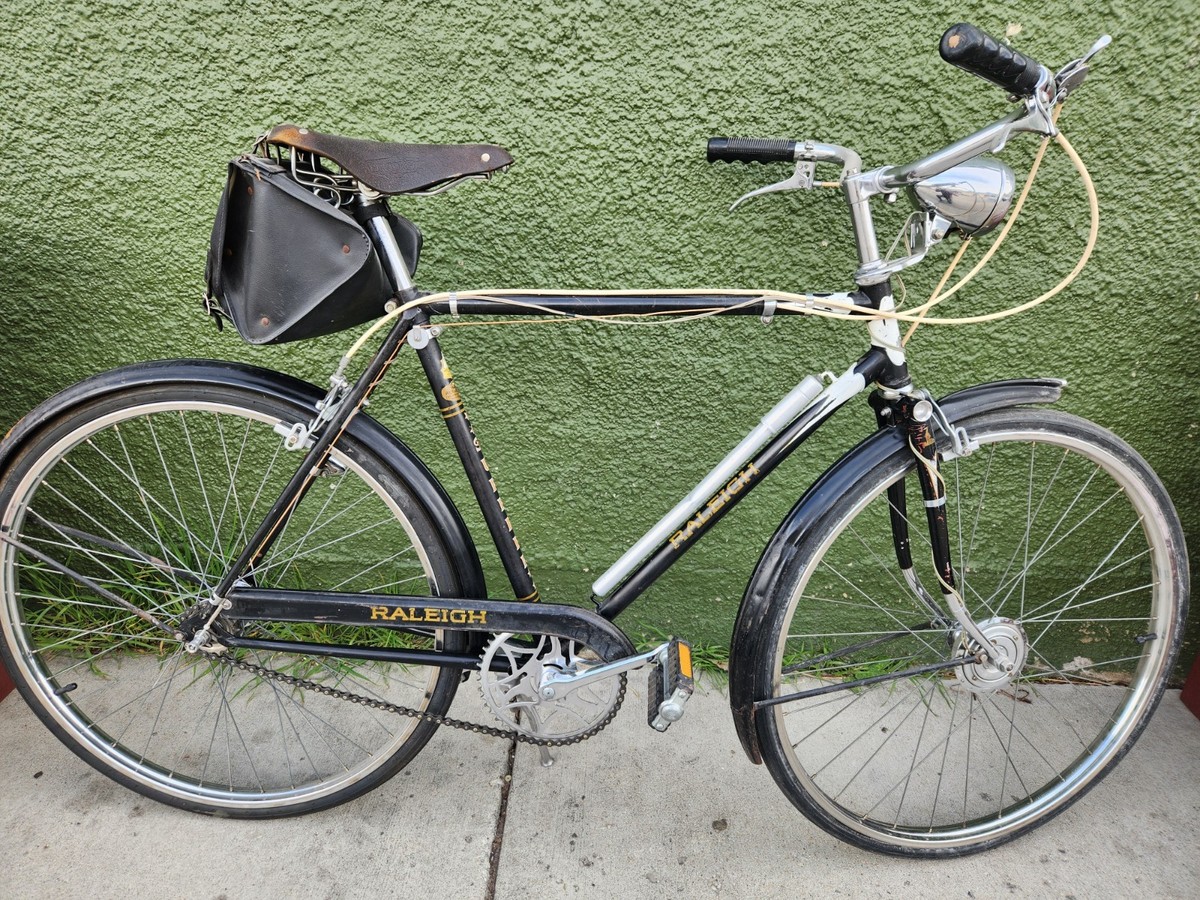 Vintage 1961 Raleigh Superbe DL-24 3-speed English bicycle