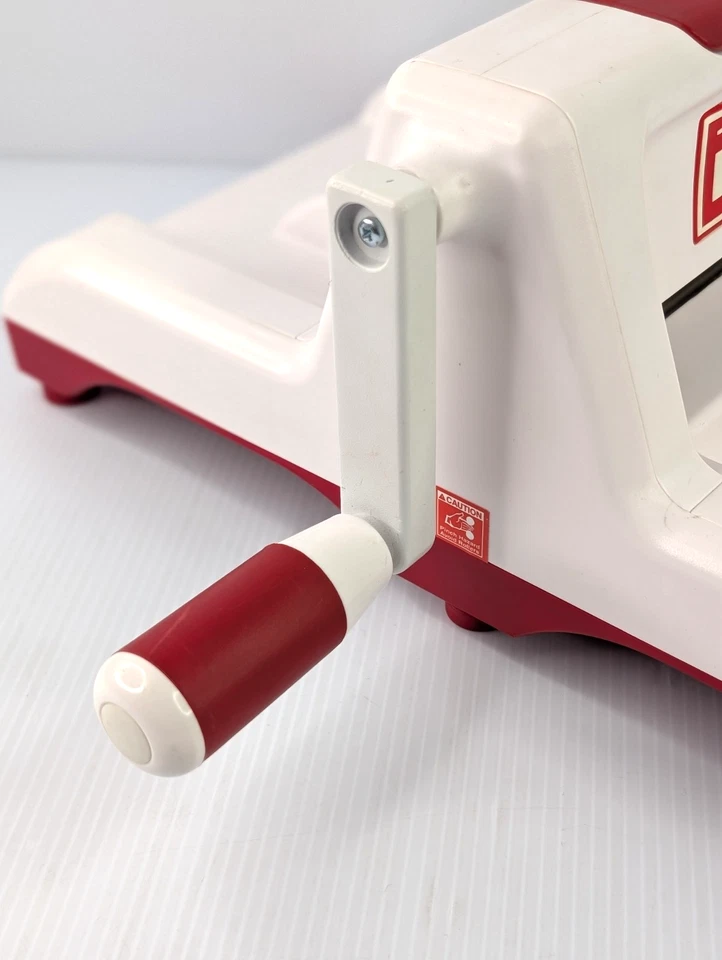 Sizzix Big Kick Die Cutting Embossing Machine Red White Classroom Home Crafting - Image 4 of 4