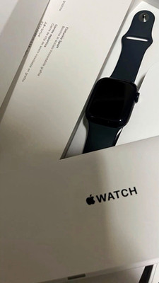 Apple Watch Series SE3 40mm Black Aluminum Case GPS 32GB Black Silicone Band