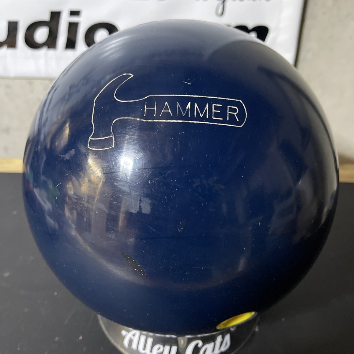 【新品】ニューブルーハンマー 15ポンド ボウリング ニューブルーハンマー(15ポンド)新品 Amazon.co.jp
