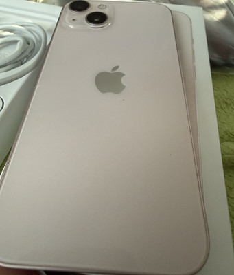 Apple iPhone 13 128GB Rosa Batteriezustand 84%
