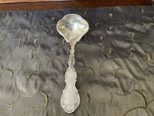 Strasbourg by Gorham Sterling Silver Gravy Ladle Plain Bowl 3-lobe 6 3/4"