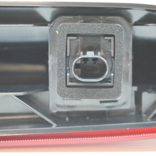 Feu stop arrière supérieur MERCEDES BENZ VITO W447 A4479062900 - Foto 7 di 9