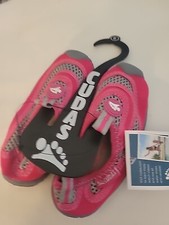 CUDAS FLATWATER WATERSHOES BRIGHT PINK GIRLS SIZE 6- NEW