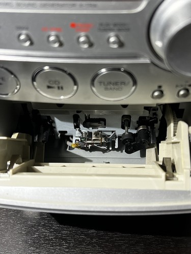 Sony CMT-NEZ3 AM/FM Stereo CD Cassette Micro Hi-Fi Component System AS IS READ - Picture 6 of 23