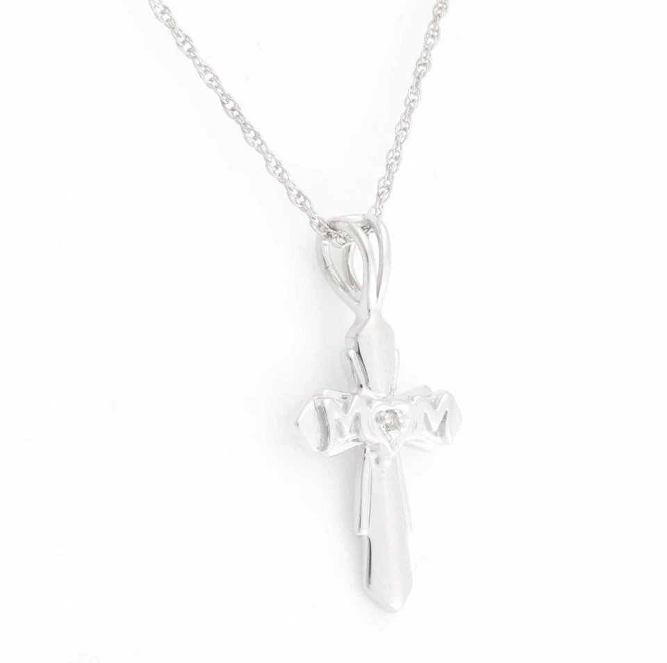 Colgante de plata de ley con collar de cadena con cruz de diamante natural para mamá Foto 4 de 4