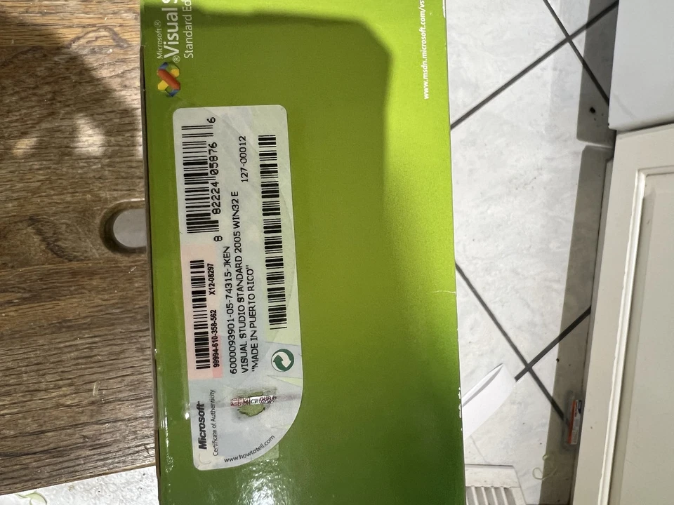 Microsoft Visual Studio 2005 Standard Edition_ Web Developers NEW! - Image 2 of 3