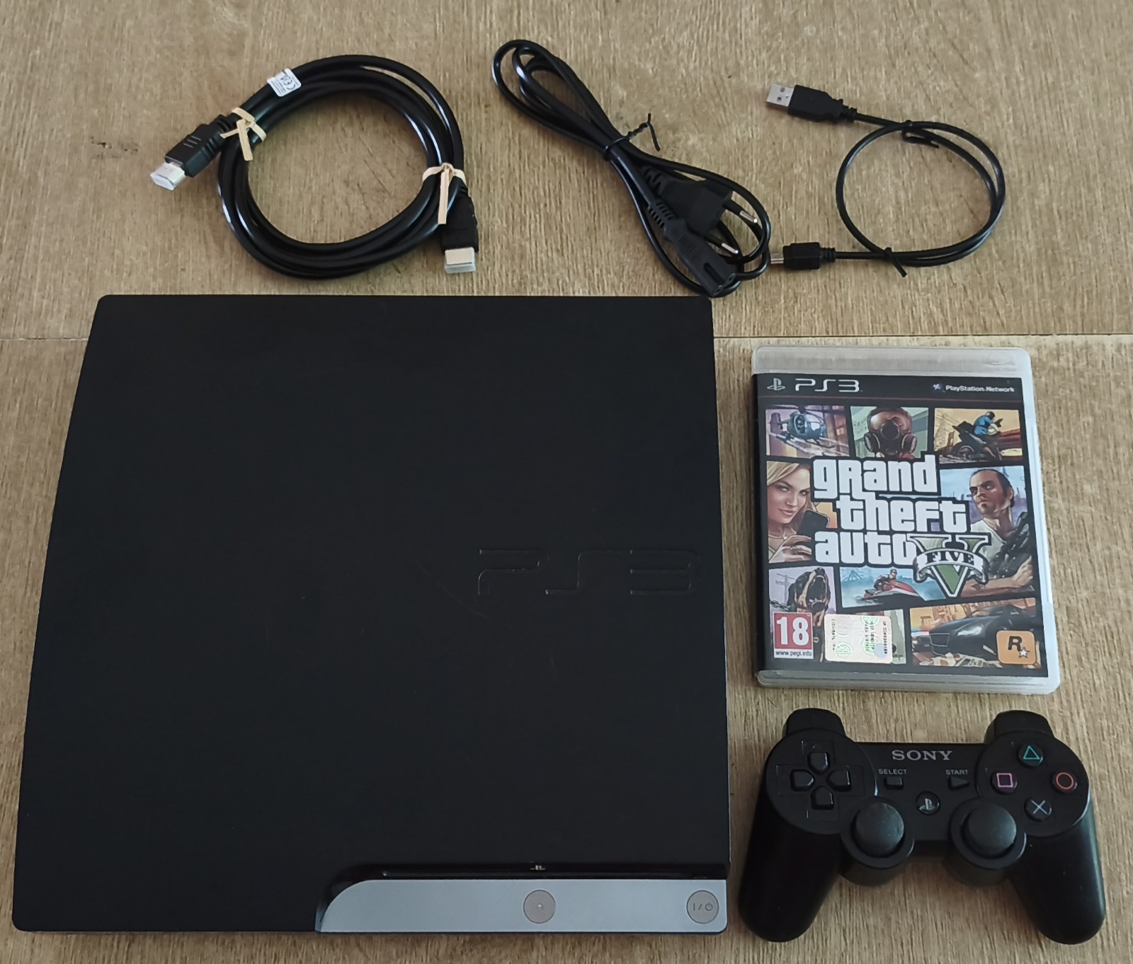 Sony PlayStation 3 Slim CECH-2504B 320GB + GTA V + DualShock 3 – FW 4.93