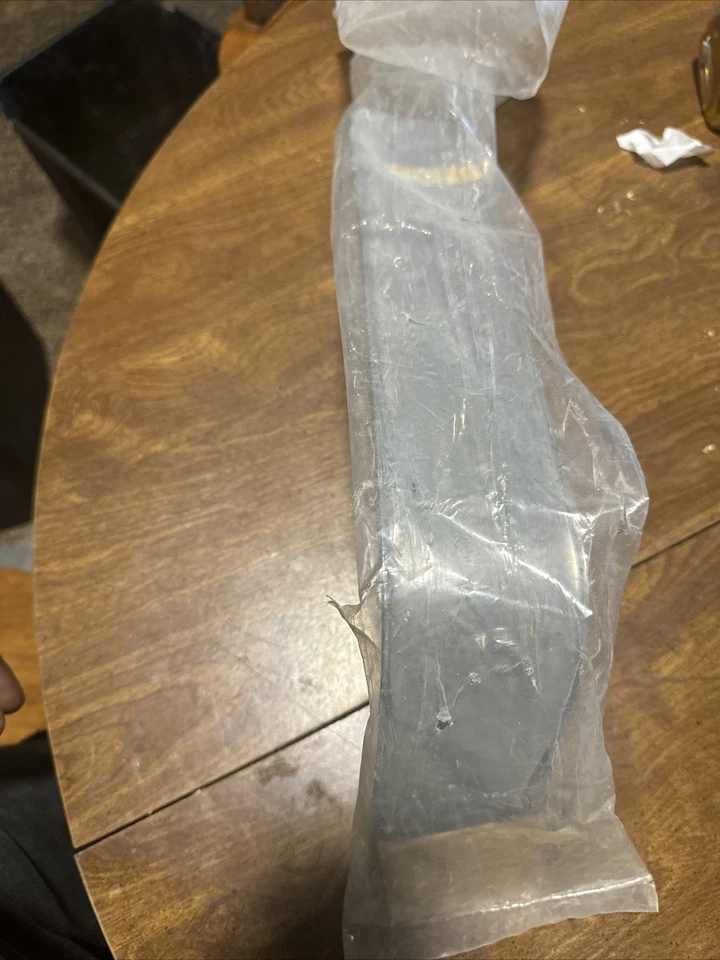 Correa de tanque de combustible Spectra Premium ST237 gris 02 Chevy Avalanche Foto 2 de 4