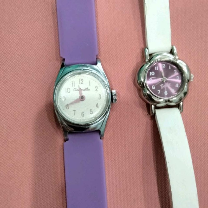 Watches a US TIME 50s-60s Cinderella & a 2000 Barbie is quartz lavender dial