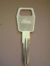 Ford Sterling 8 Cut Key Blank (1)