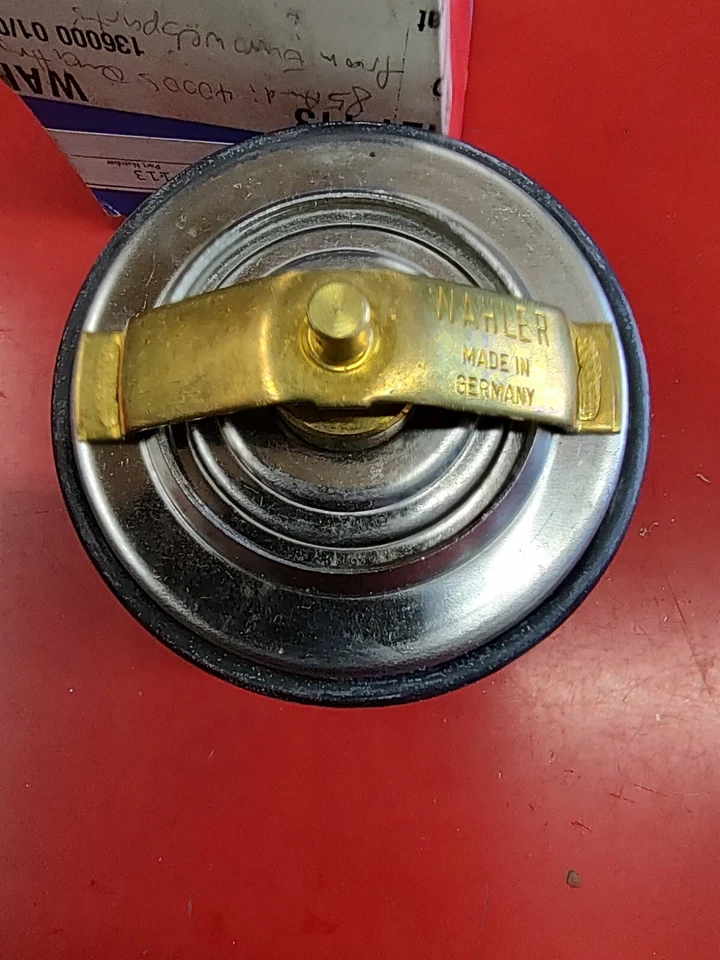 Nuevo termostato alemán Wahler #4049.87D 1984-87 Audi 4000 quattro 83-88 Quantum Foto 3 de 4