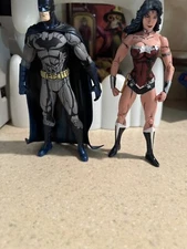 Game Stop Exclusive DC Collection by Jim Lee Wonder Woman & Batman LOT RARE