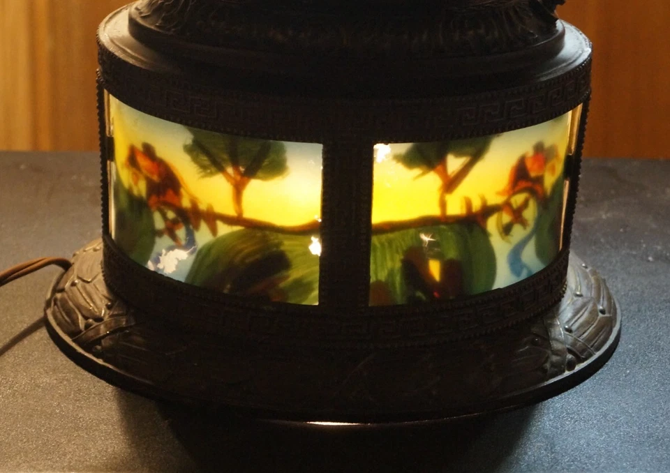 Lâmpada Epergne antiga 1910 - 1925 Art Nouveau MILLER painéis de vidro pintados reversos - Imagem 4 de 4