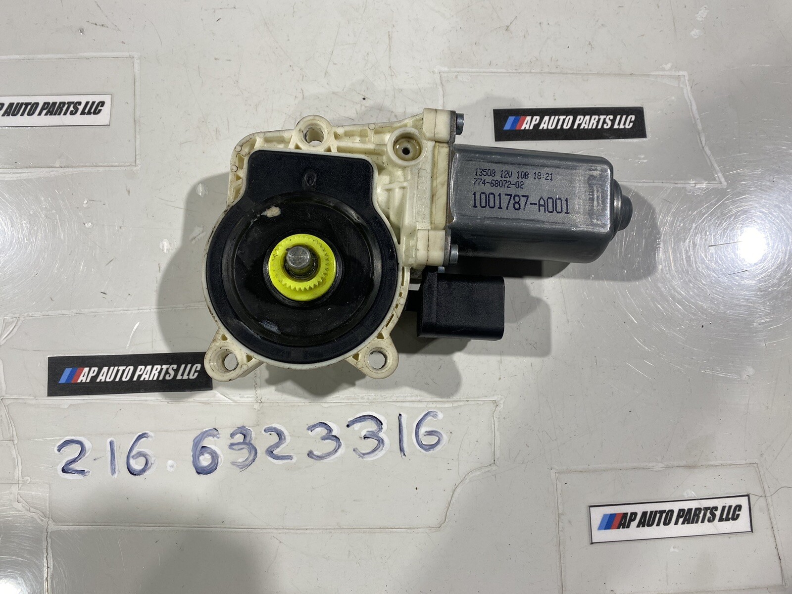 DODGE 1001787-A001 Mopar OEM Jeep Front Left Window Motor (6) 774 