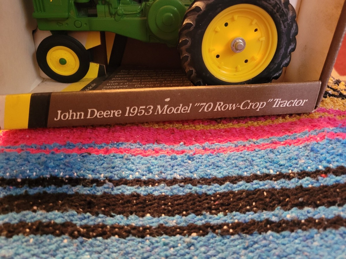 1991 ERTL 5611 1/16 SCALE JOHN DEERE 1953 MODEL 70 ROW CROP GREEN