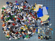 Lego 2 Lbs pounds many different partial sets,mostly small pieces, some minifigs