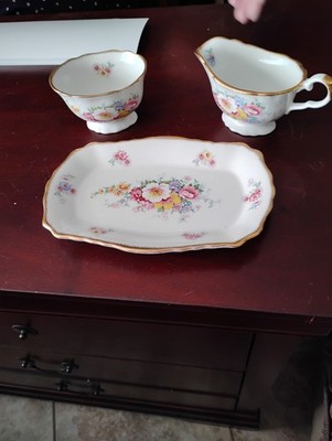 Royal crown tea pot set from england beautiful
