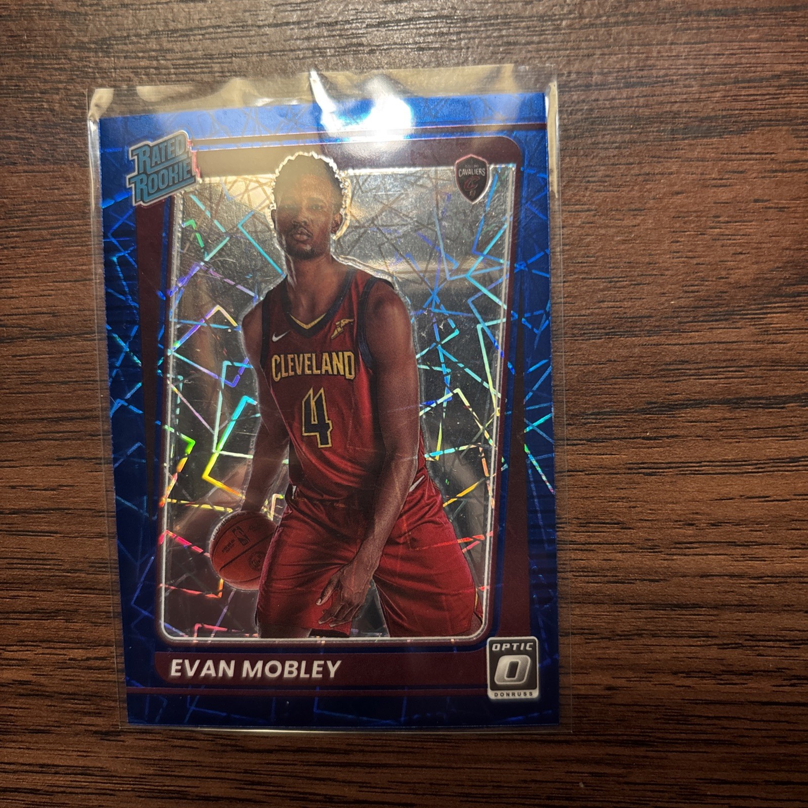 2021-22 Donruss Optic Evan Mobley Blue Velocity RC SP Cavaliers Rookie #175