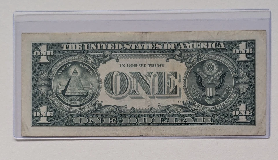 US One Dollar, 2017-A, $1 Federal Reserve Note, Ink Error On Obverse - Image 3 of 3