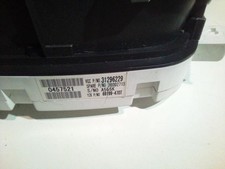 Compteur Volvo V50