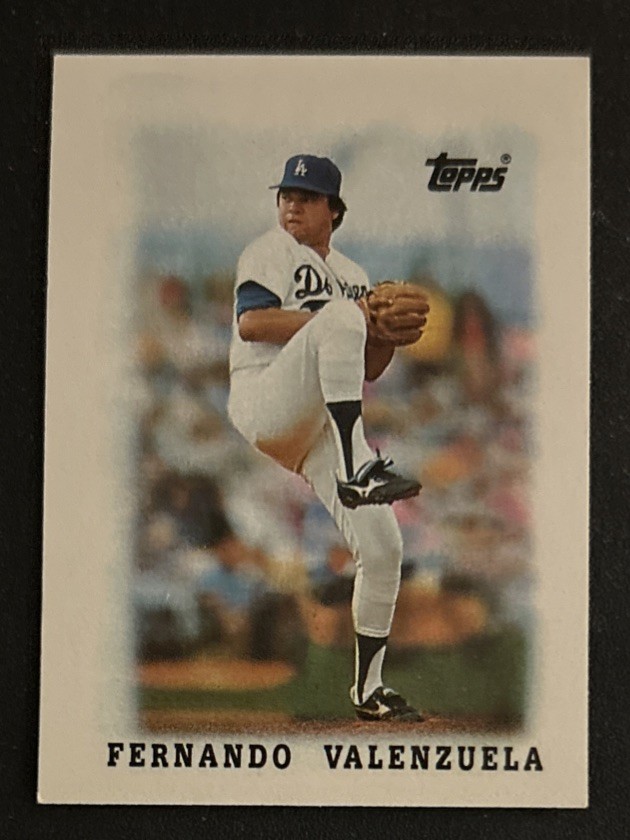 1988 Topps Major League Leaders Mini Fernando Valenzuela Card 54 Dodgers Pitcher