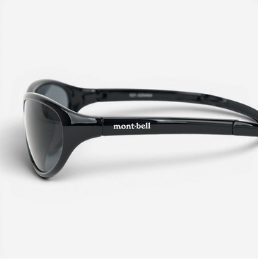 週末お値下げ！モンベル トレッキンググラス 1109131 ほぼ未使用 Montbell 1109131 Trekking Glasses Black Gray Outdoor Eyewear