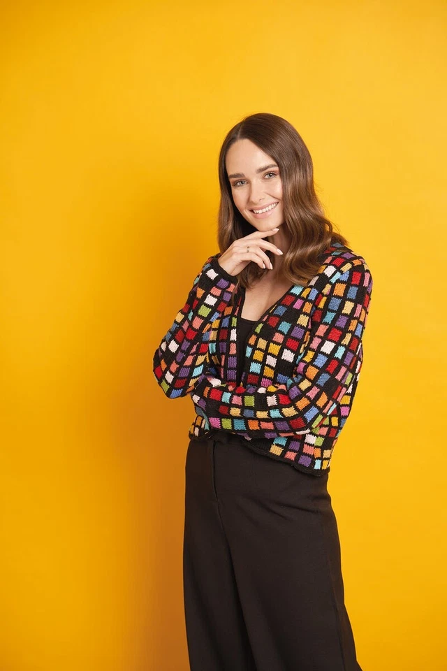 Rowan Knitting Magazine Number 71 ~ 36 patterns Spring Summer bargain! - Image 2 of 4