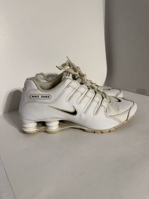Nike Shox NZ Mens Athletic Sneakers Size 8 White Leather Black