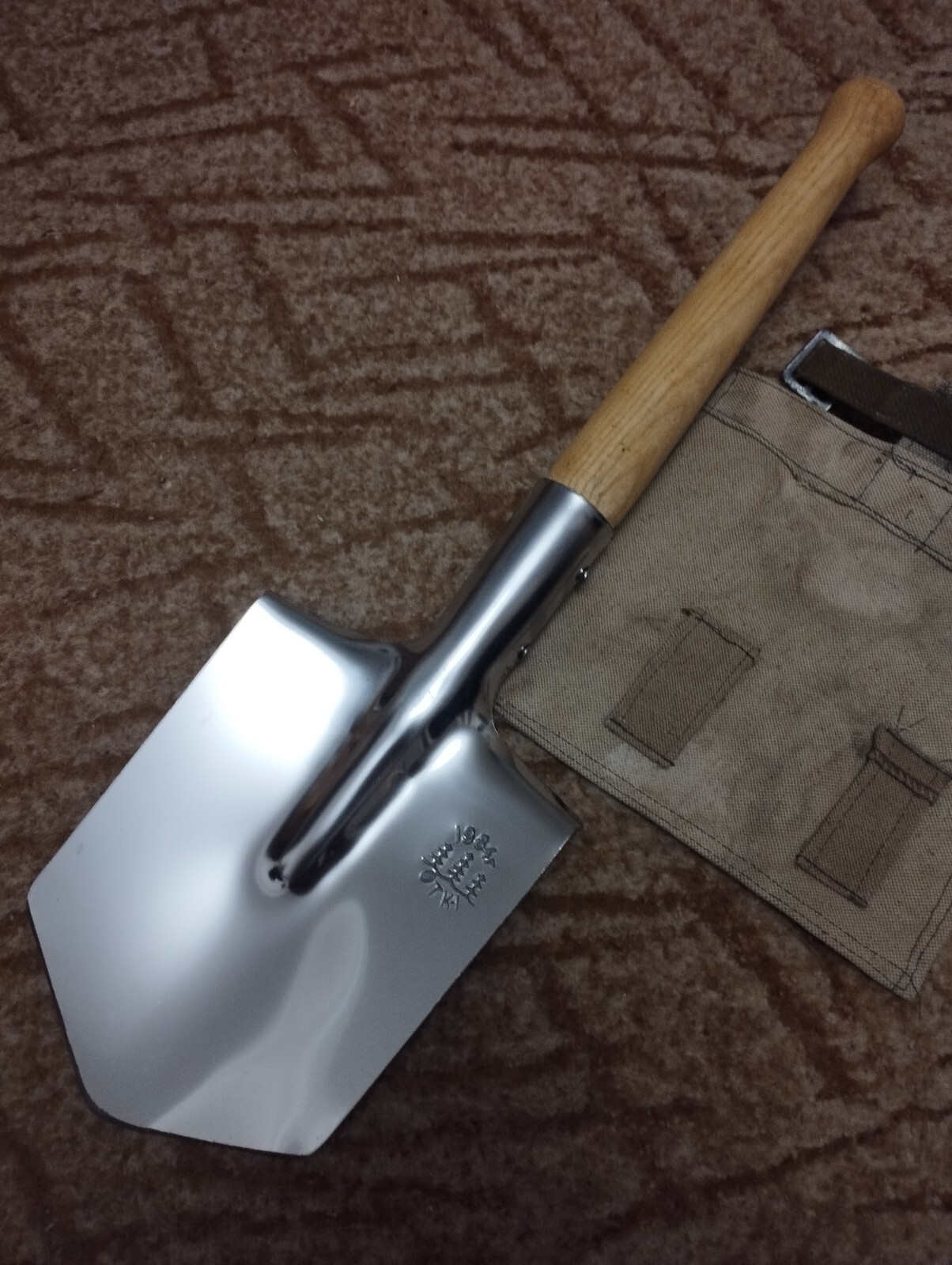 Stainless Steel Sapper Shovel, Soviet military, Ukraine — image 6