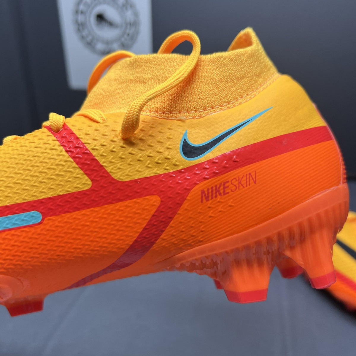 NIKE Phantom GT2 Pro DF FG 