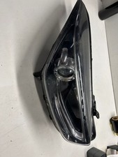 Hyundai i40 2014 Rechts Scheinwerfer 921023Z530 OSA7882