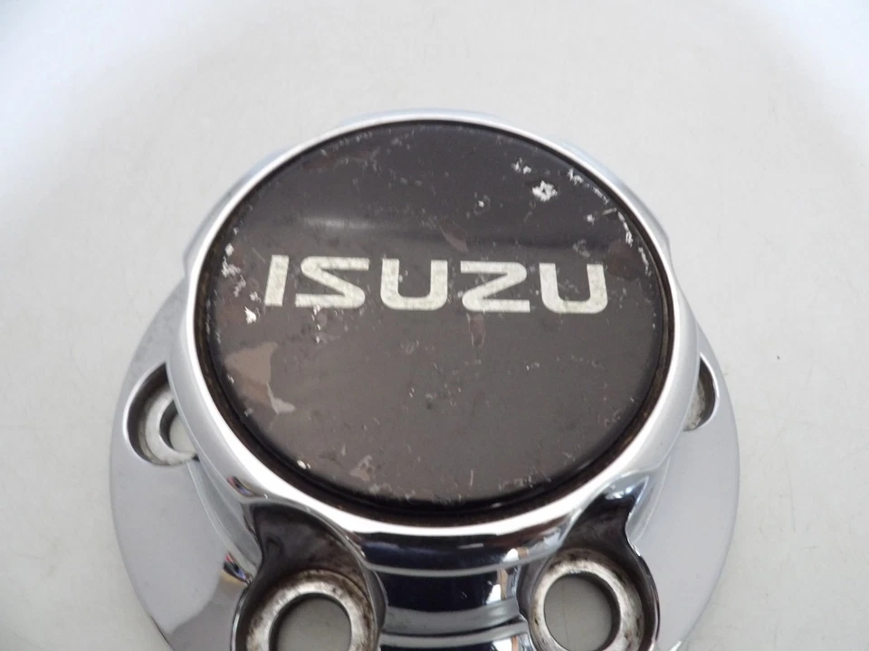 1998 - 1999 ISUZU AMIGO RODEO TROOPER chrome wheel center cap OEM #906080 - Image 2 of 4