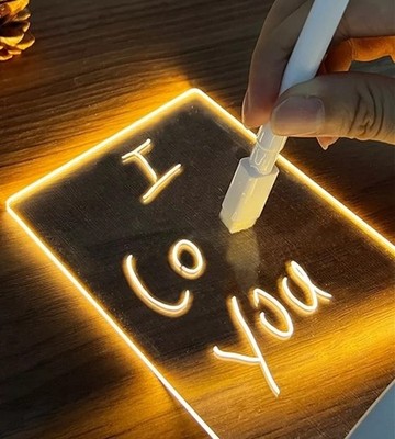 *NEU* LED Nachtlicht USB leuchtendes Acryl Nachtlicht - Gratis Radierer vorhanden!