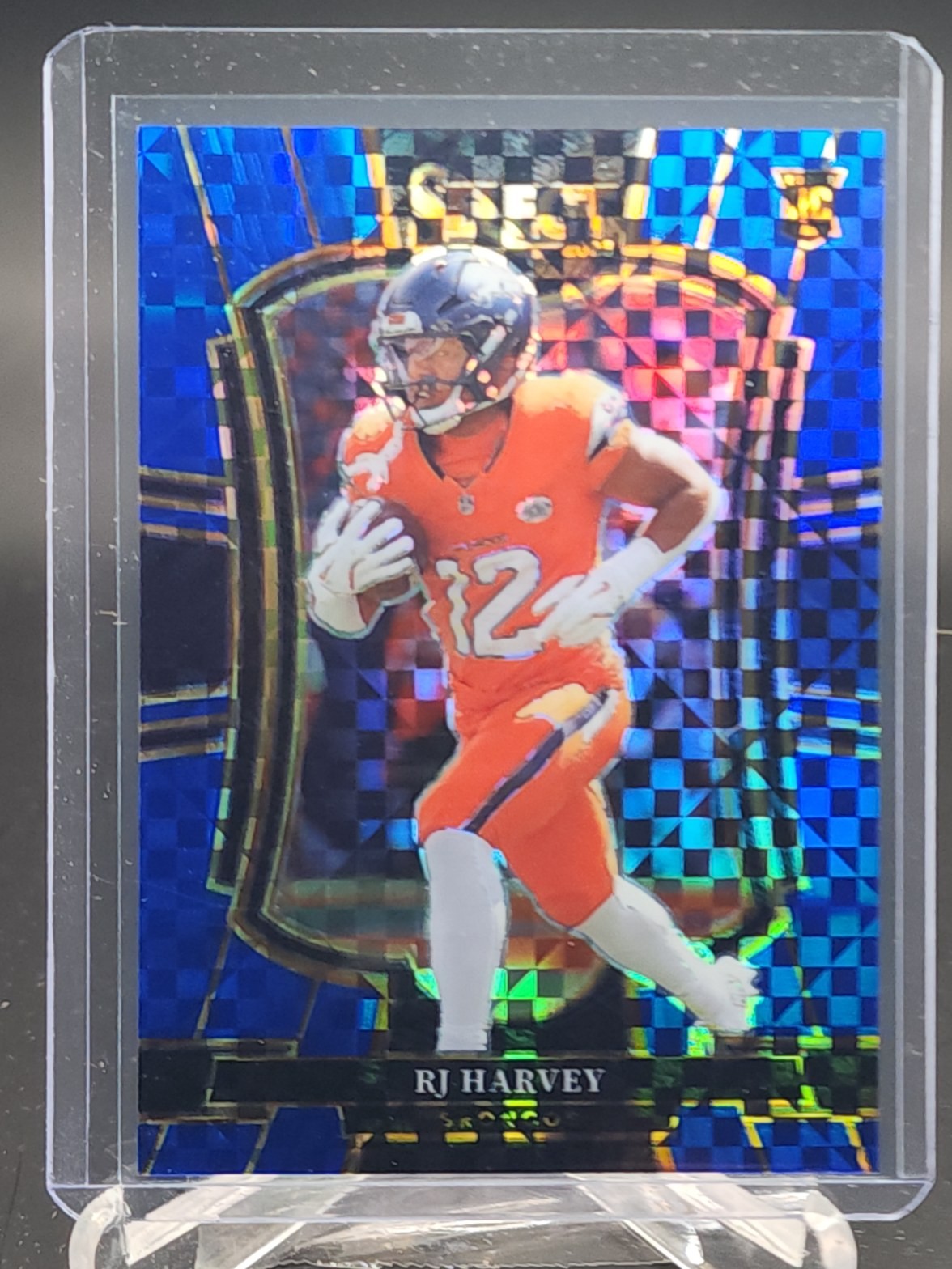 RJ HARVEY 2025 SELECT PREMIER LEVEL BLUE PRIZM ROOKIE /175 #110 BRONCOS Q4274