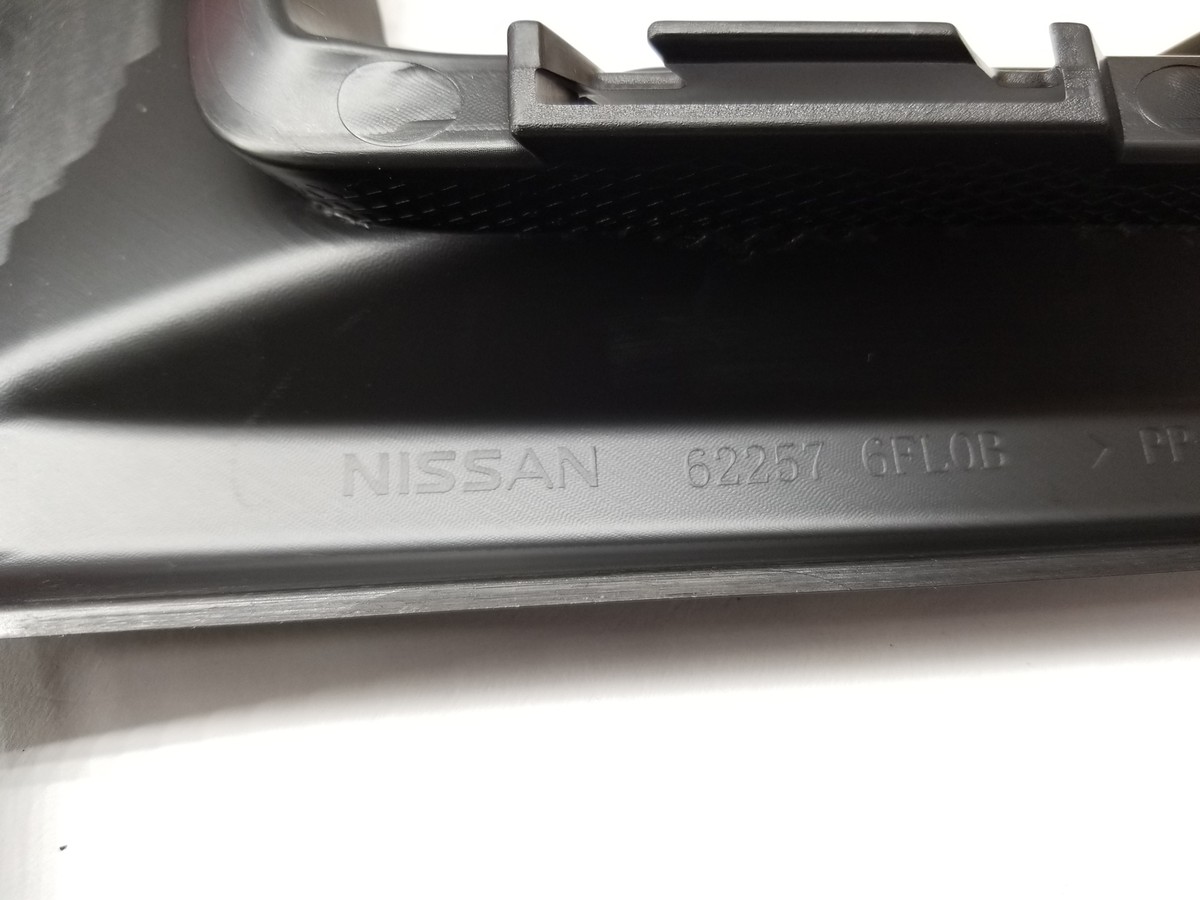 Genuine OEM Nissan 62257-6FL0B Fog Light Bezel Driver Side 2017