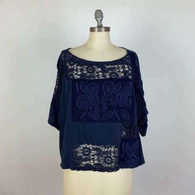 Anthropologie Akemi + Kin Navy Blue Lace Boxy Blouse NWT XS
