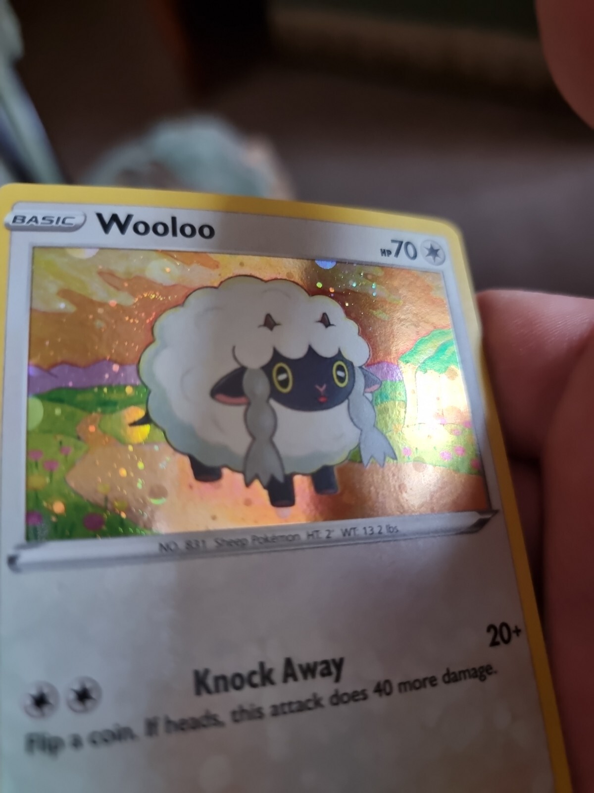 Pokemon Wooloo 222/264 Fusion Strike Holo Común Con Pequeño Remolino Junto a Woolo
