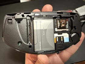 Nokia N-Gage Mobile Phone Handheld Game Console